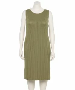 Plus Size Nine West Ribbed Crewneck Midi Dress